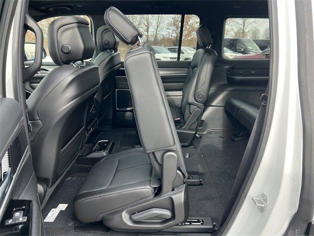 New 2026 Jeep Grand Wagoneer 4WD w/ Premium Group I image 6