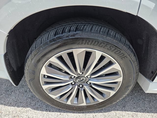 Certified 2026 INFINITI QX80 Luxe AWD/4WD image 21