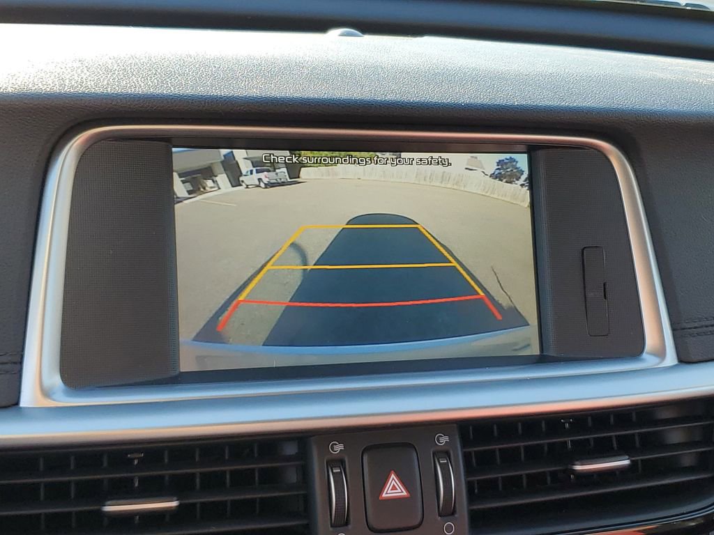 Used 2020 Kia Optima SX image 25