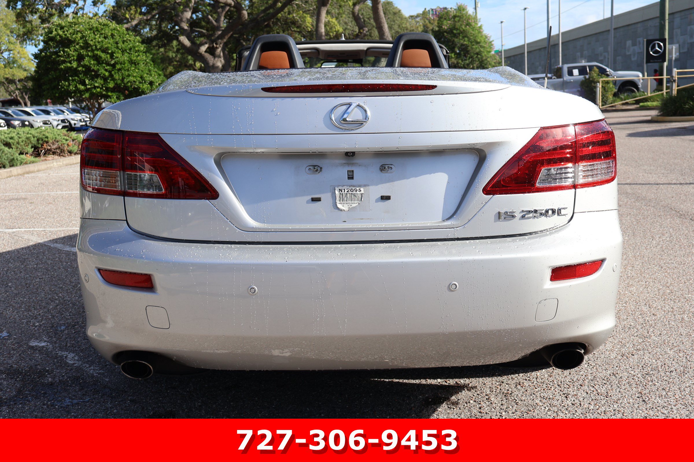 Used 2012 Lexus IS 250C w/ Luxury Pkg RWD image 9