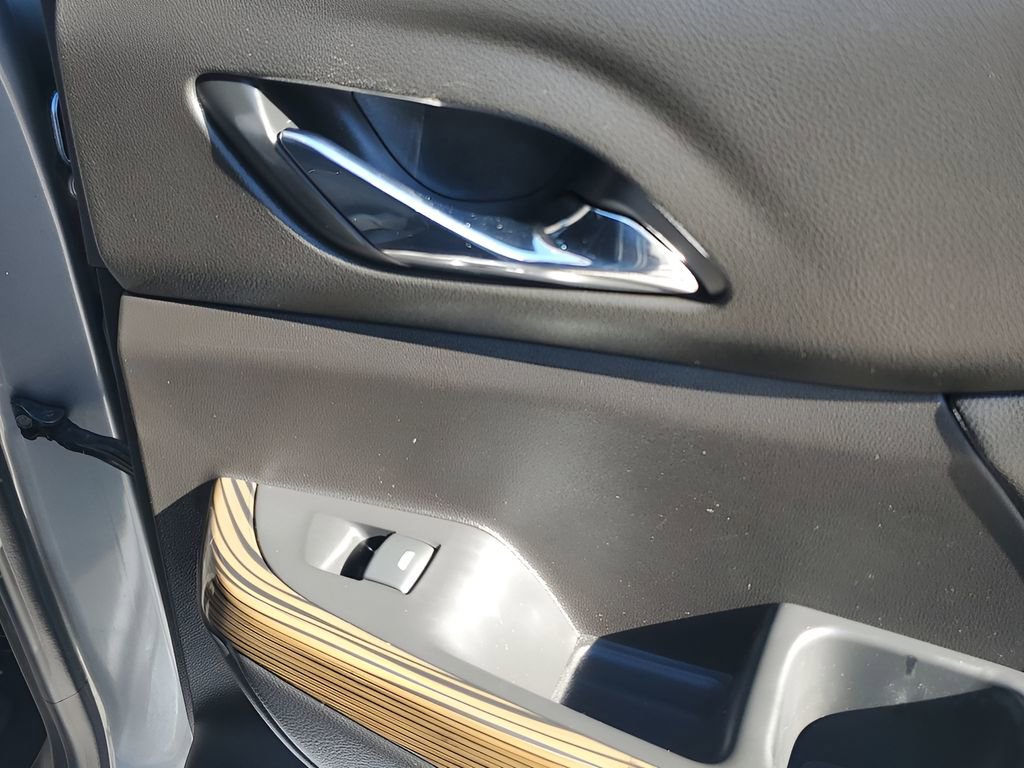 Used 2021 GMC Acadia SLE w/ Driver Convenience Package image 47