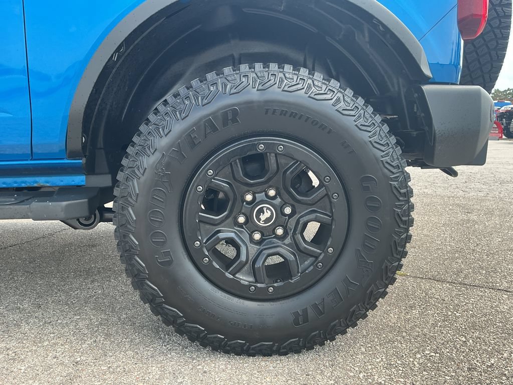 Certified 2022 Ford Bronco Big Bend w/ Sasquatch Package AWD/4WD image 6