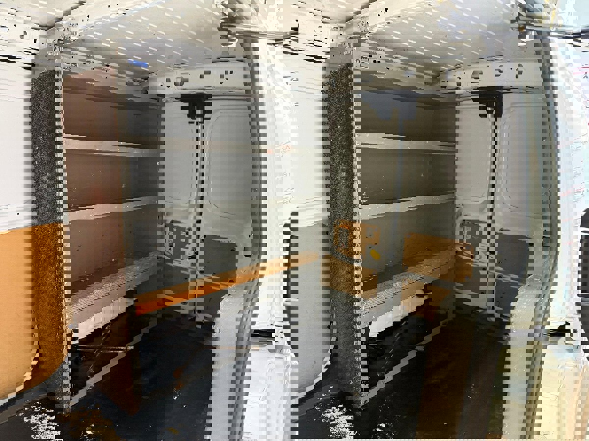 Used 2020 Ford Transit Connect XL image 32