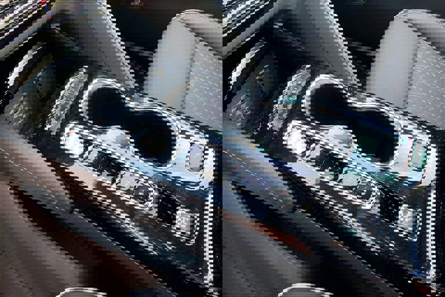 Used 2023 Buick Envision Avenir image 18