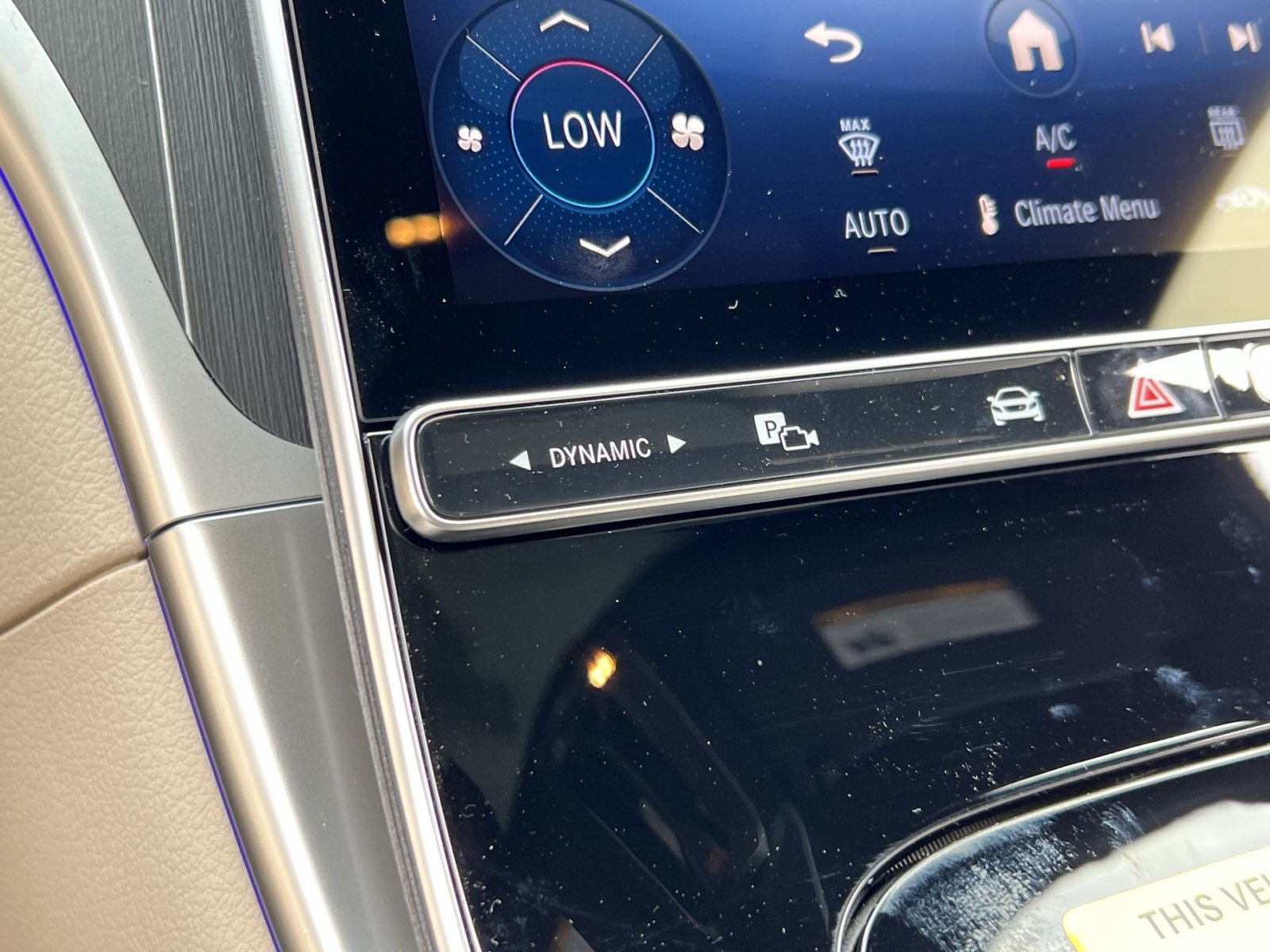 New 2027 Mercedes-Benz C 300 4MATIC Sedan image 39