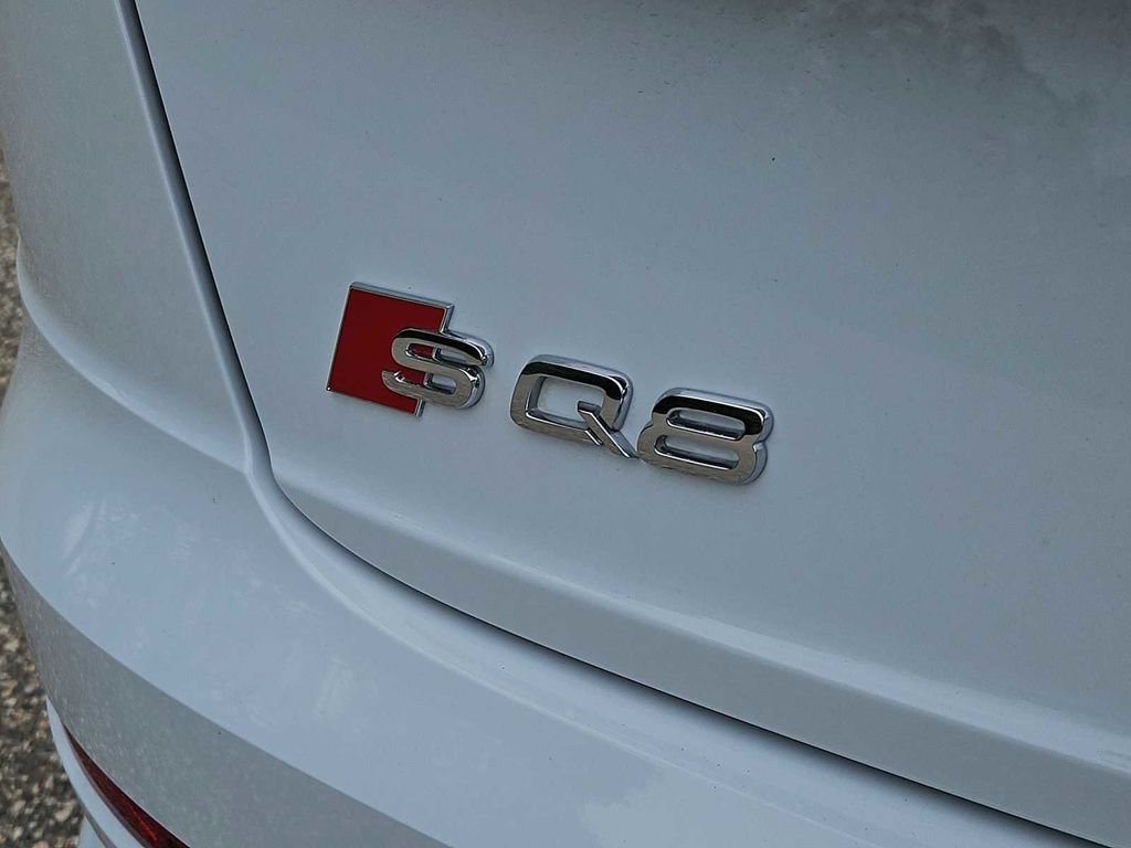 Certified 2023 Audi SQ8 Premium Plus w/ Executive Package AWD/4WD image 6