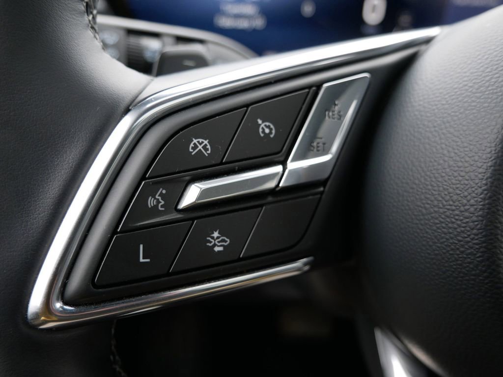 Used 2025 Buick Enclave Avenir w/ Trailering Package, 5000 lbs. image 21