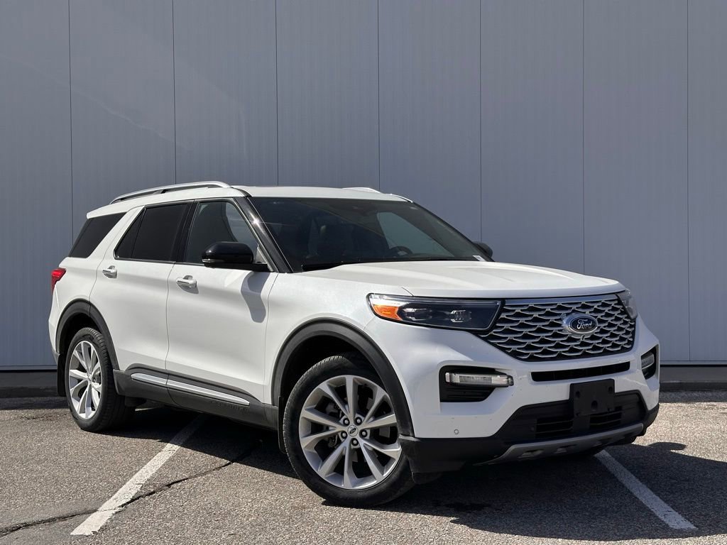 Certified 2023 Ford Explorer Platinum w/ Technology Package image 6