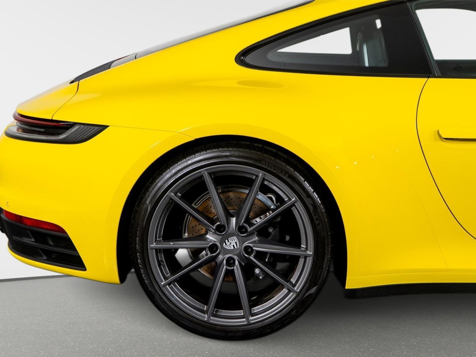 Used 2023 Porsche 911 Carrera T image 8