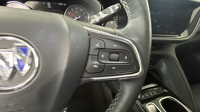 Used 2021 Buick Envision Essence AWD/4WD image 16