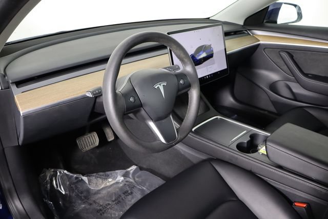 Used 2023 Tesla Model 3 Standard Range RWD image 18
