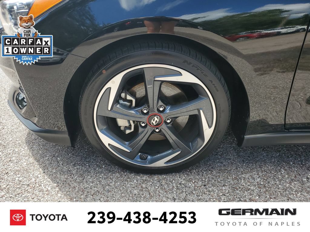Used 2019 Hyundai Veloster Turbo FWD image 13