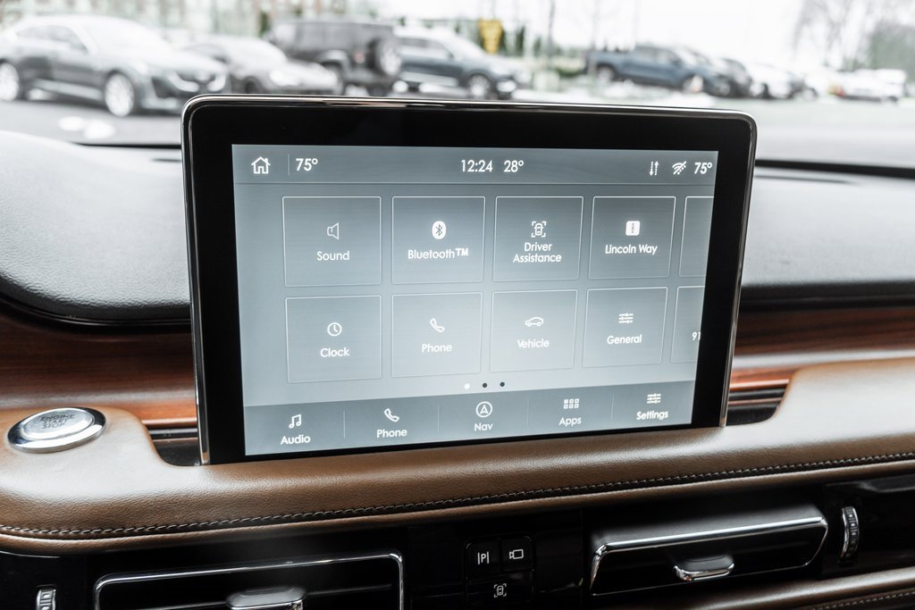 Used 2021 Lincoln Aviator Reserve w/ Equipment Group 202A image 21