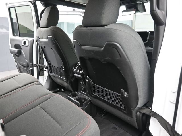 Used 2025 Jeep Wrangler Unlimited Rubicon image 16