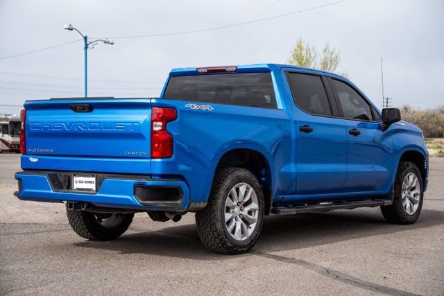 Used 2025 Chevrolet Silverado 1500 Custom image 5