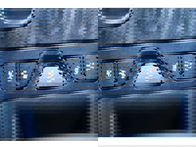 Used 2015 Chevrolet Impala LTZ image 25