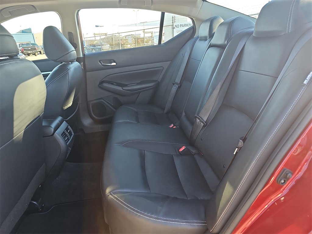 Used 2023 Nissan Altima 2.5 SL image 13