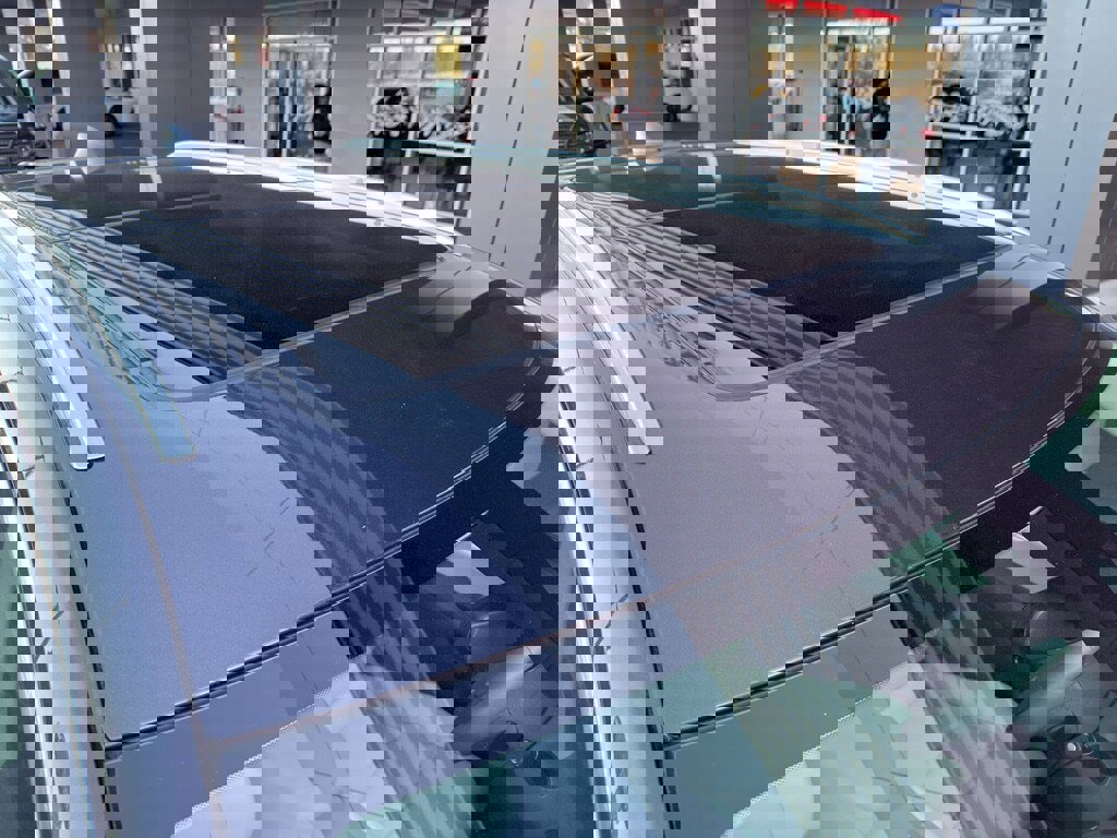 Used 2017 Cadillac XT5 Luxury w/ Driver Awareness Package image 9