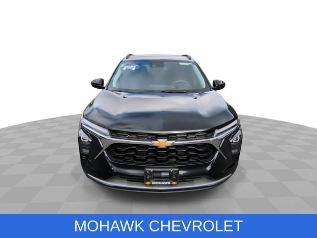 Certified 2024 Chevrolet Trax LT image 3