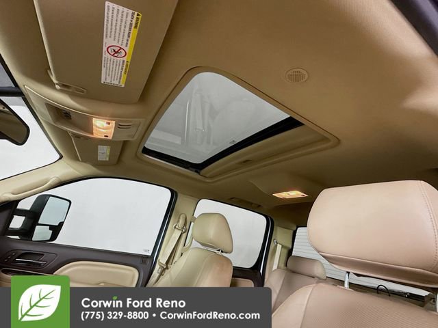 Used 2012 GMC Sierra 2500 Denali w/ Suspension Package, Off-Road AWD/4WD image 23