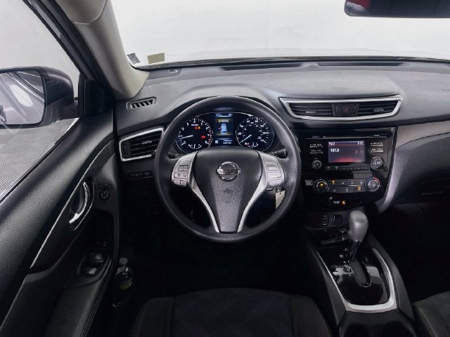Used 2015 Nissan Rogue S FWD image 21