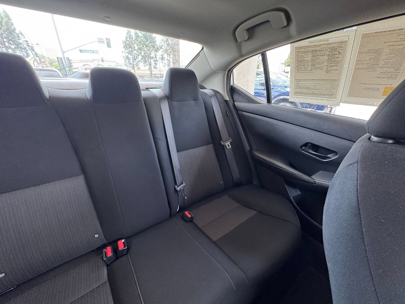 Used 2025 Nissan Sentra SV FWD image 31