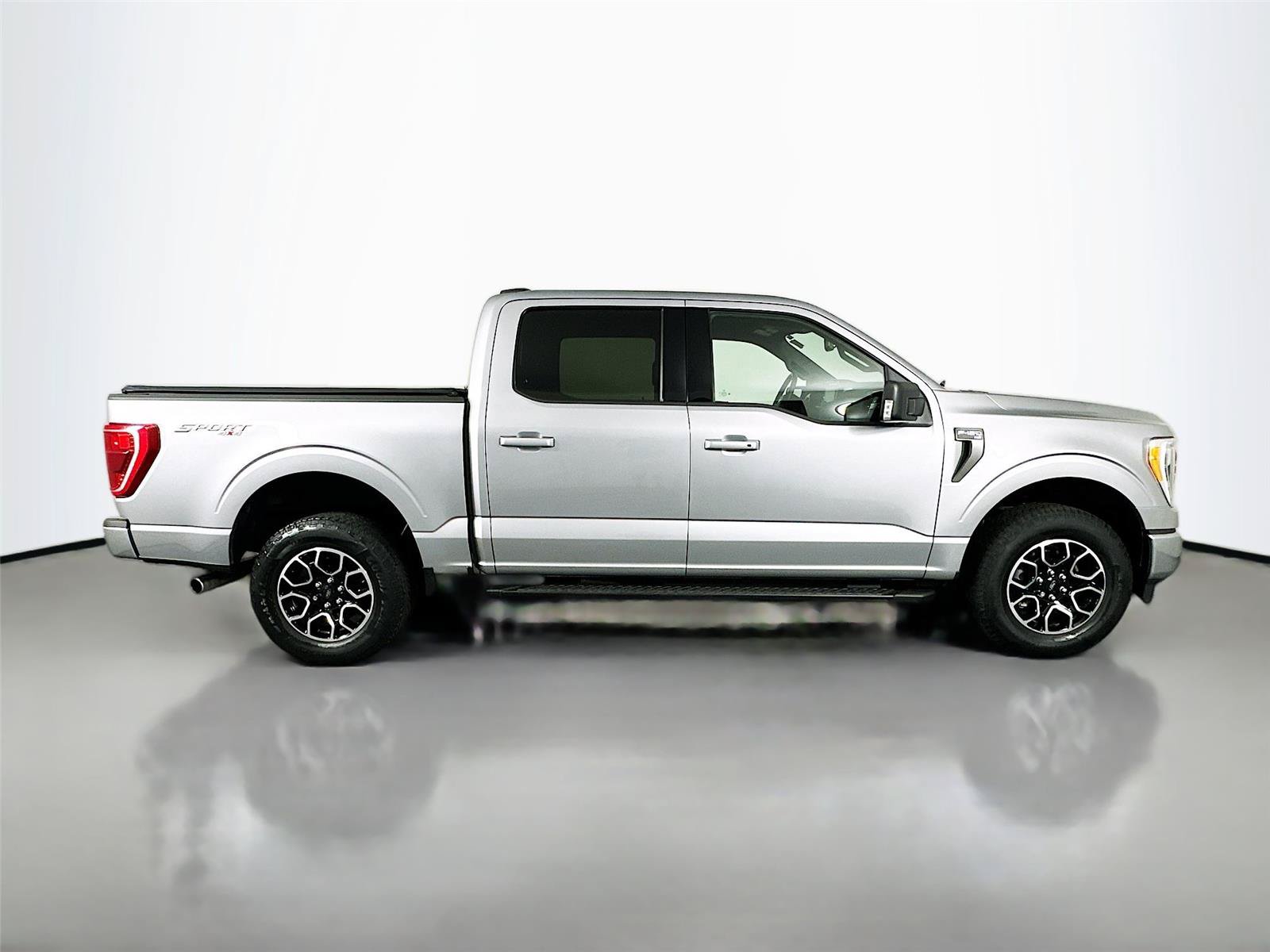 Used 2023 Ford F150 XLT w/ Equipment Group 302A High AWD/4WD image 17