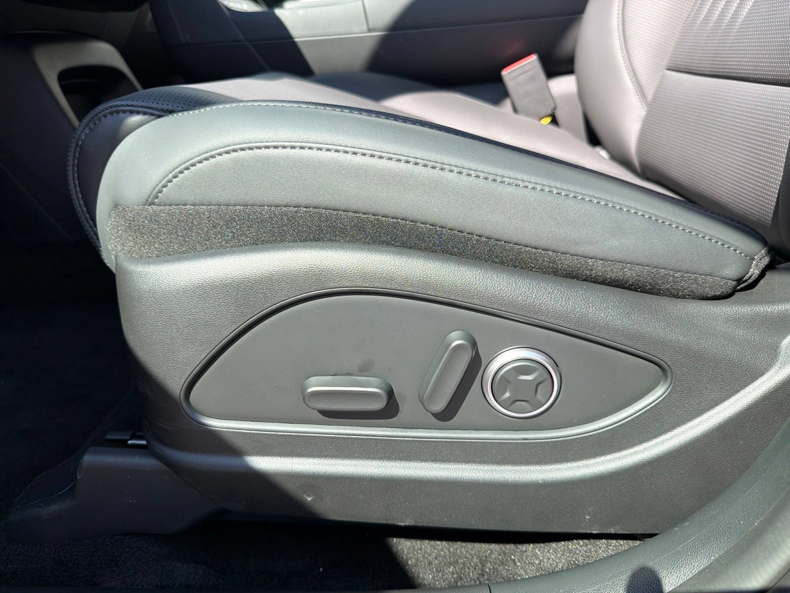 Used 2026 Hyundai Palisade SEL AWD/4WD image 21