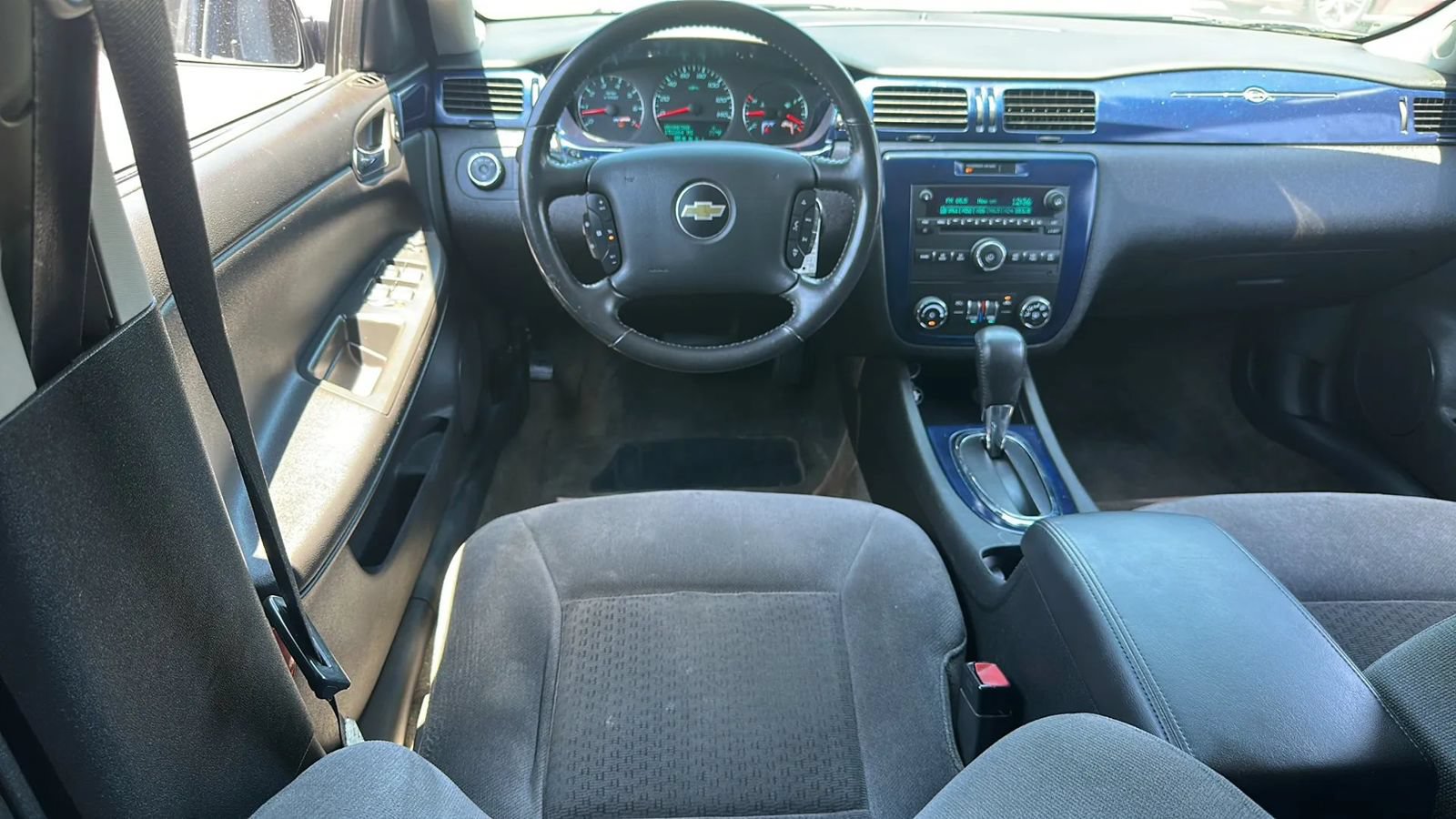 Used 2012 Chevrolet Impala LT w/ LT Sunroof Package FWD image 22