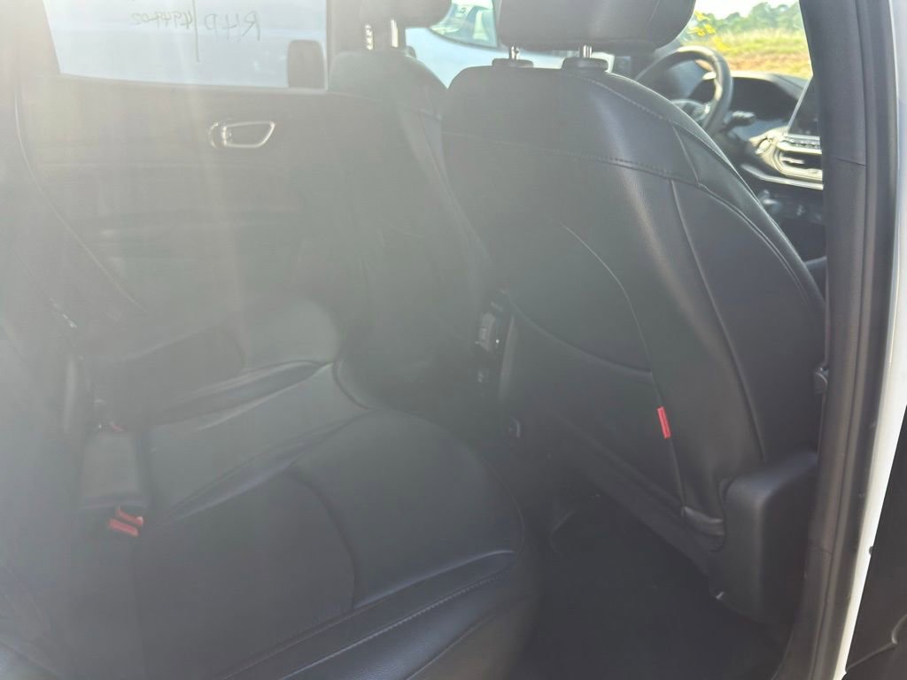Used 2025 Jeep Compass Trailhawk AWD/4WD image 4