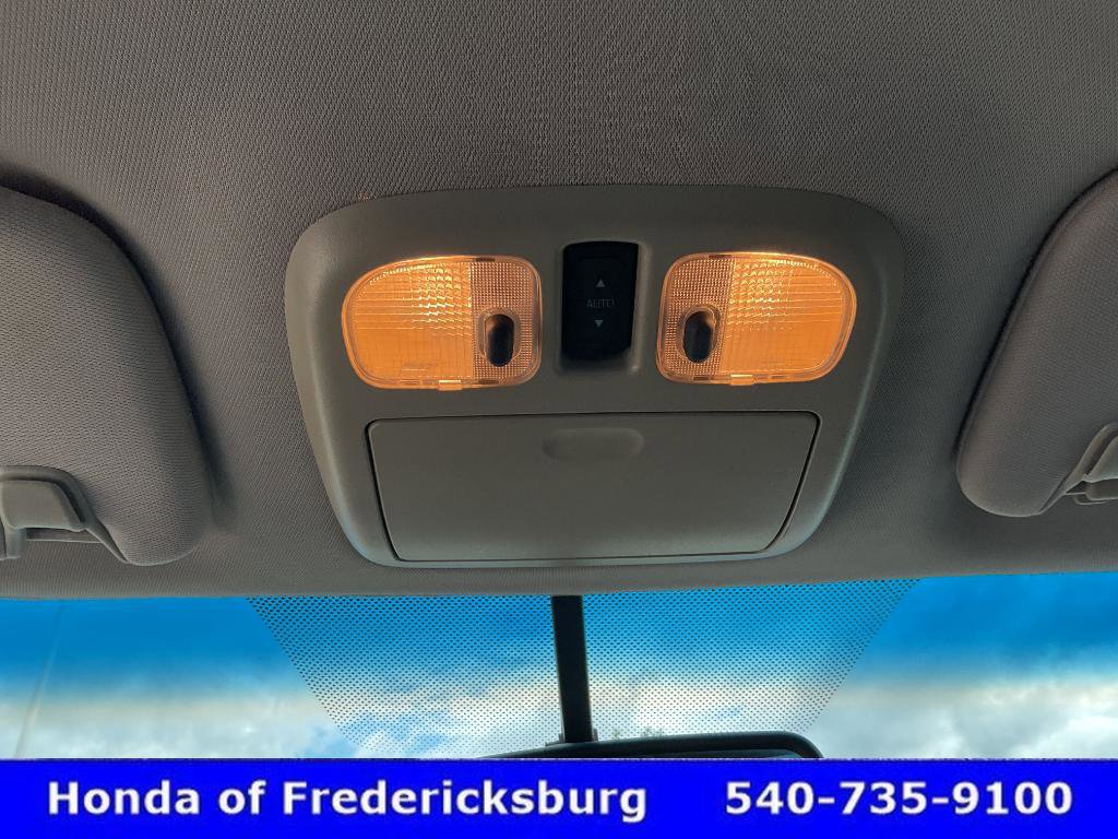 Used 2010 Ford Fusion Sport FWD image 39