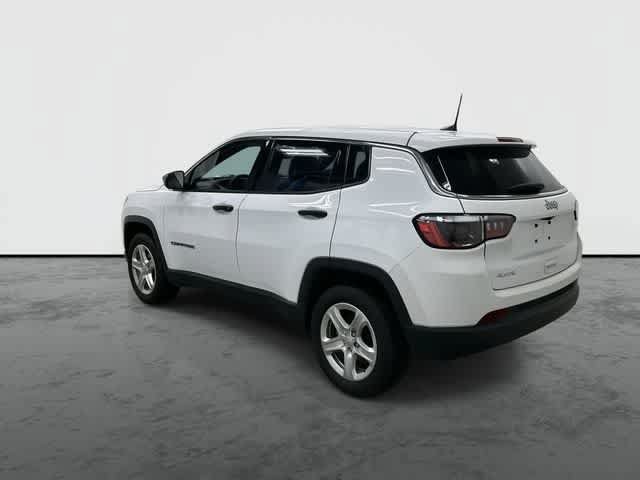Used 2023 Jeep Compass Sport AWD/4WD image 9