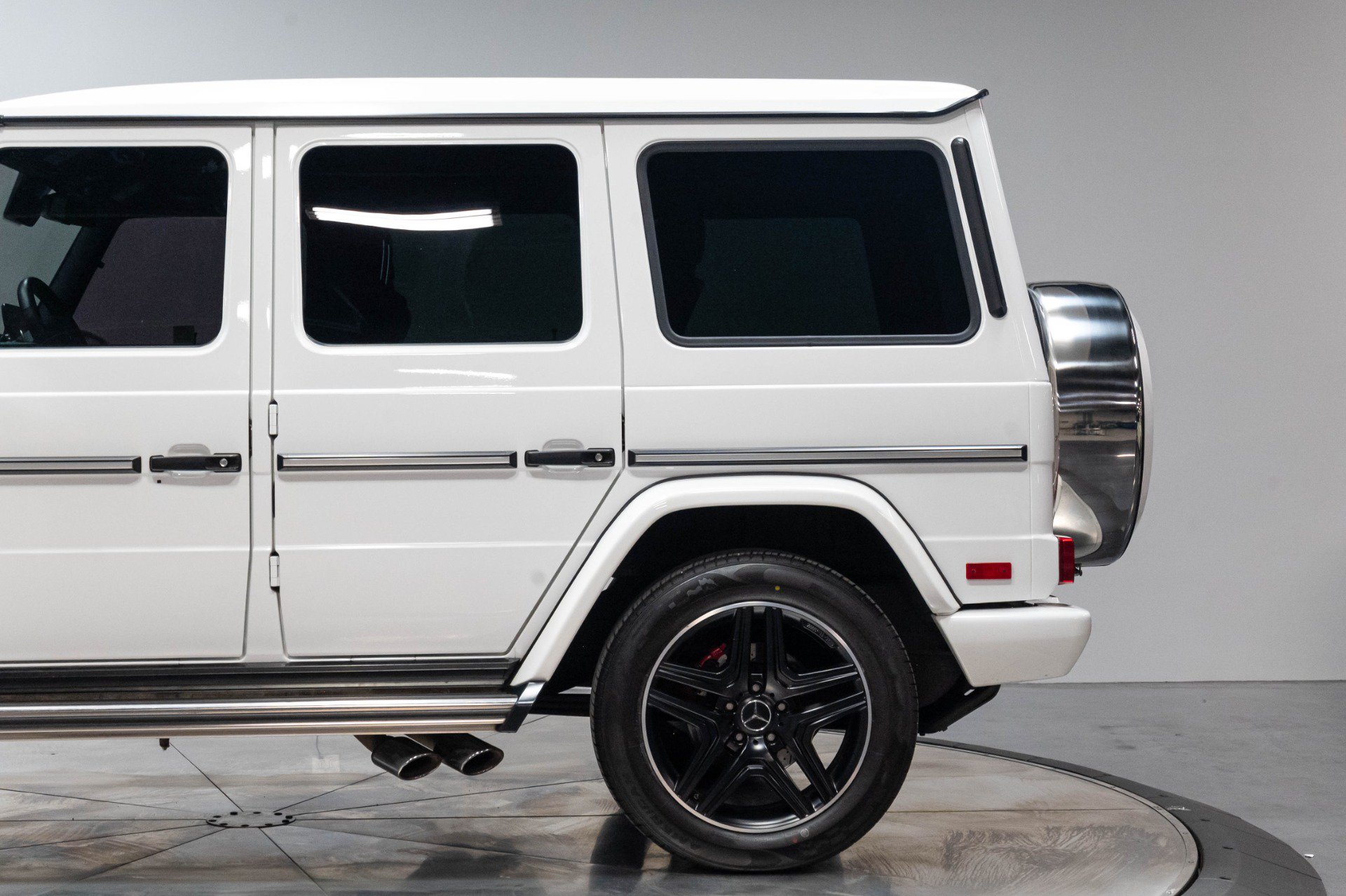 Used 2017 Mercedes-Benz G 63 AMG 4MATIC image 21