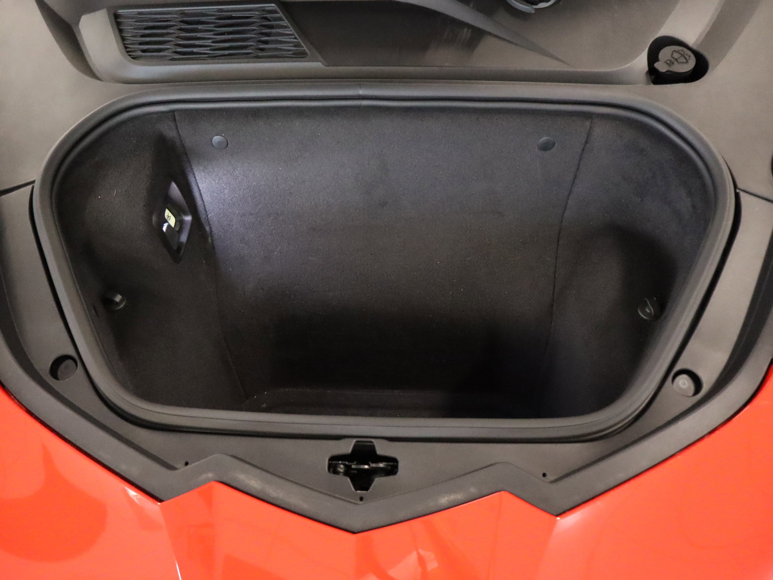 Used 2023 Chevrolet Corvette Stingray Preferred Cpe w/ Z51 Performance Package RWD image 39