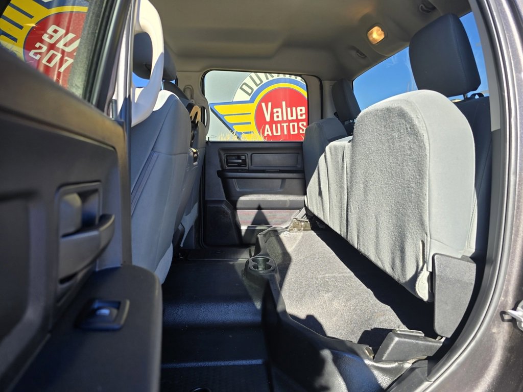 Used 2017 RAM 2500 Tradesman w/ Chrome Appearance Group image 28