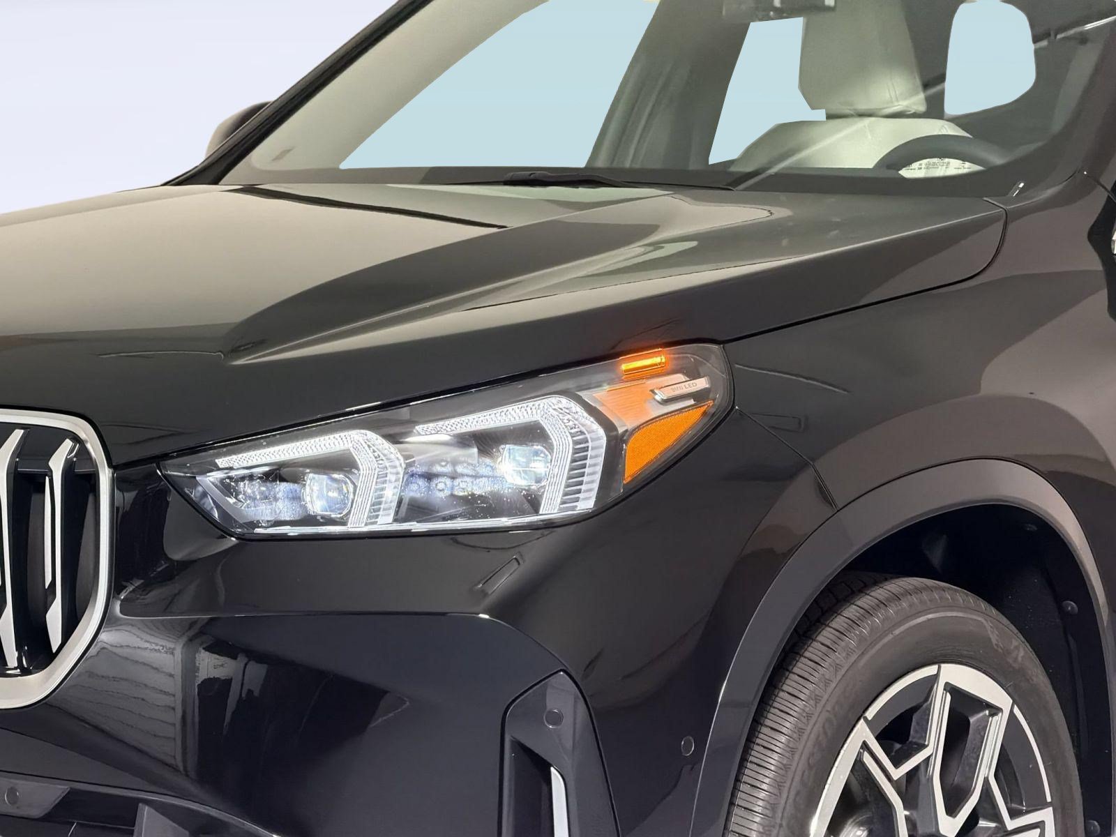 New 2026 BMW X1 xDrive28i w/ Technology Package AWD/4WD image 24