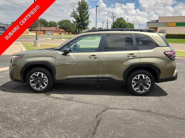 Used 2026 Subaru Forester Premium AWD/4WD image 2