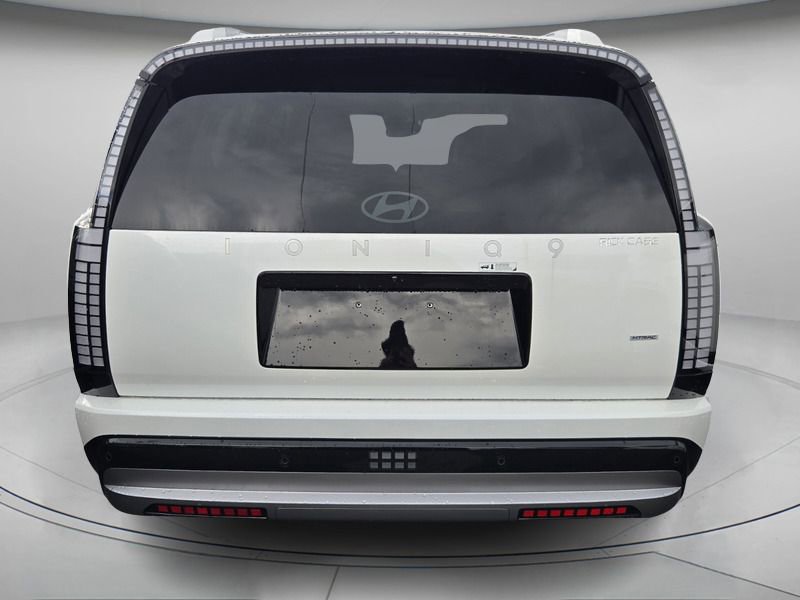 New 2026 Hyundai Ioniq 9 Limited image 4