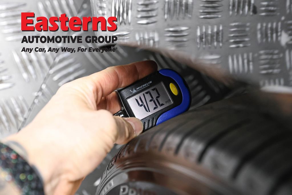 Used 2018 Tesla Model 3 Long Range AWD/4WD image 27