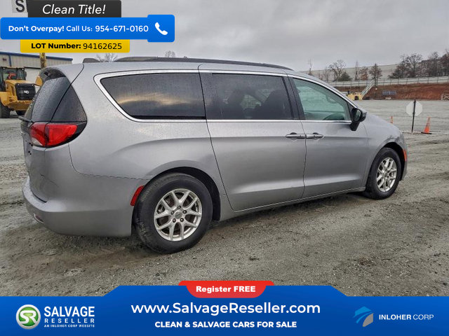 Used 2021 Chrysler Voyager Lxi image 4