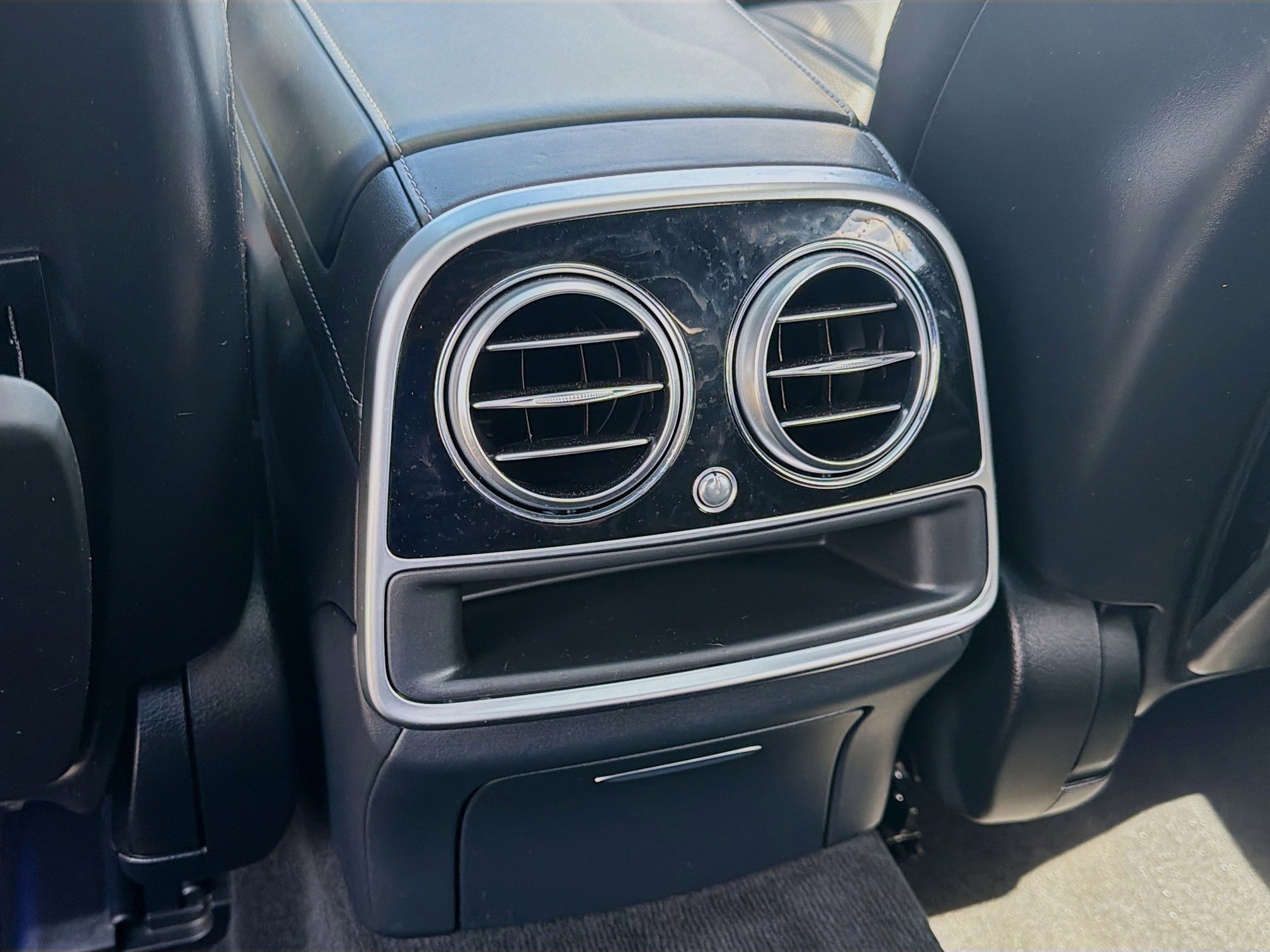 Used 2015 Mercedes-Benz S 63 AMG 4MATIC Sedan image 24