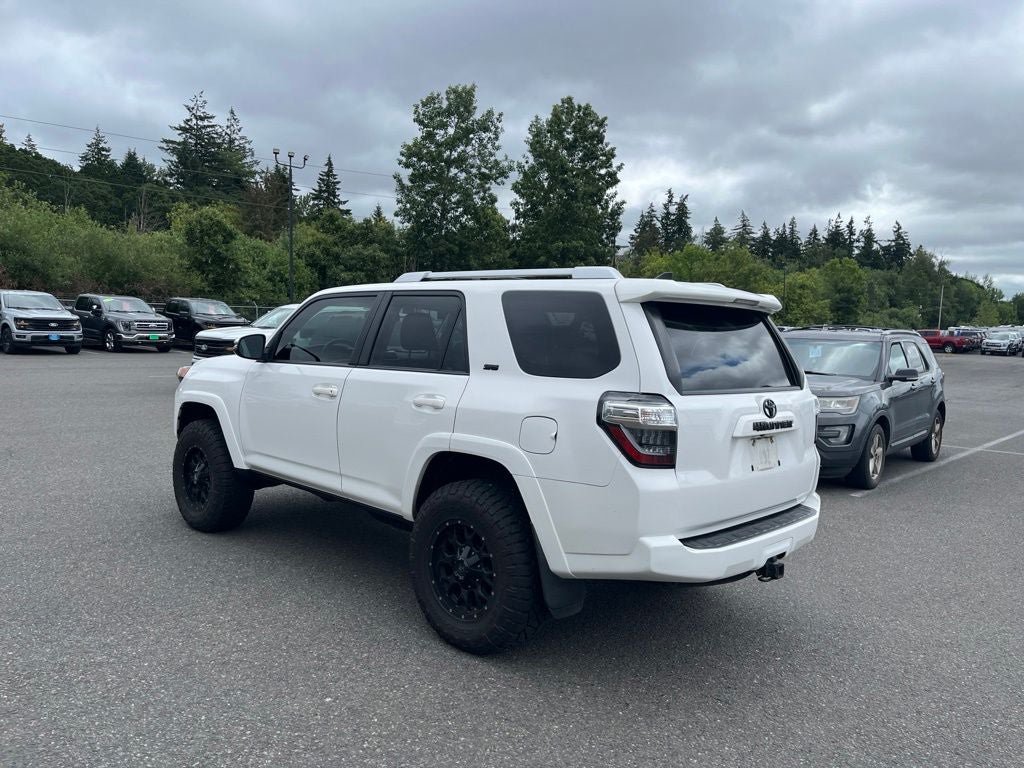 Used 2018 Toyota 4Runner SR5 Premium w/ Wilderness Package AWD/4WD image 2