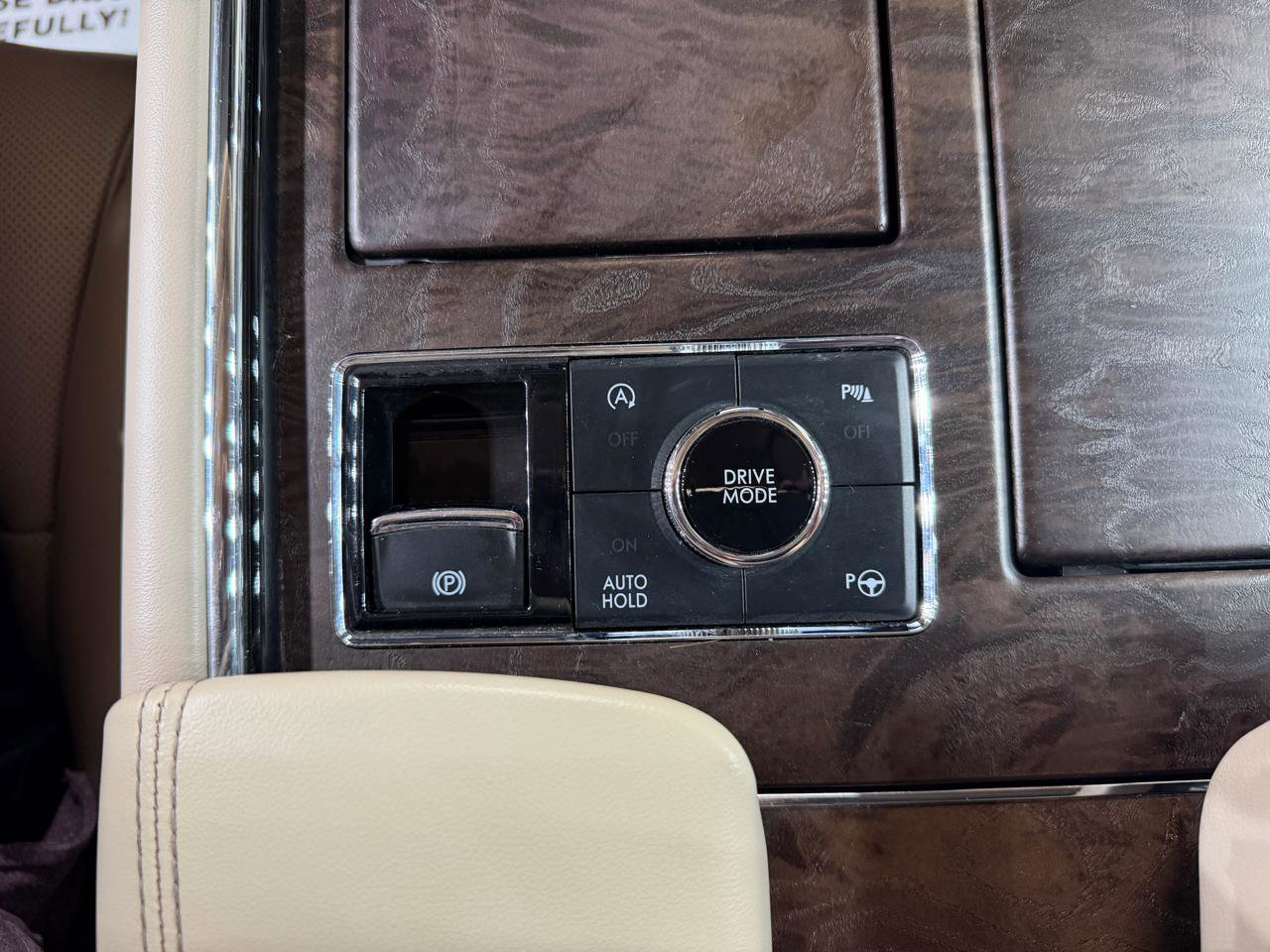 Used 2018 Lincoln Navigator Reserve w/ Technology Package AWD/4WD image 61