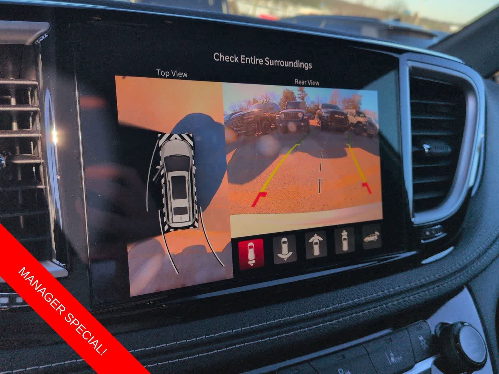 New 2026 Chrysler Pacifica Select w/ S Appearance Package image 20