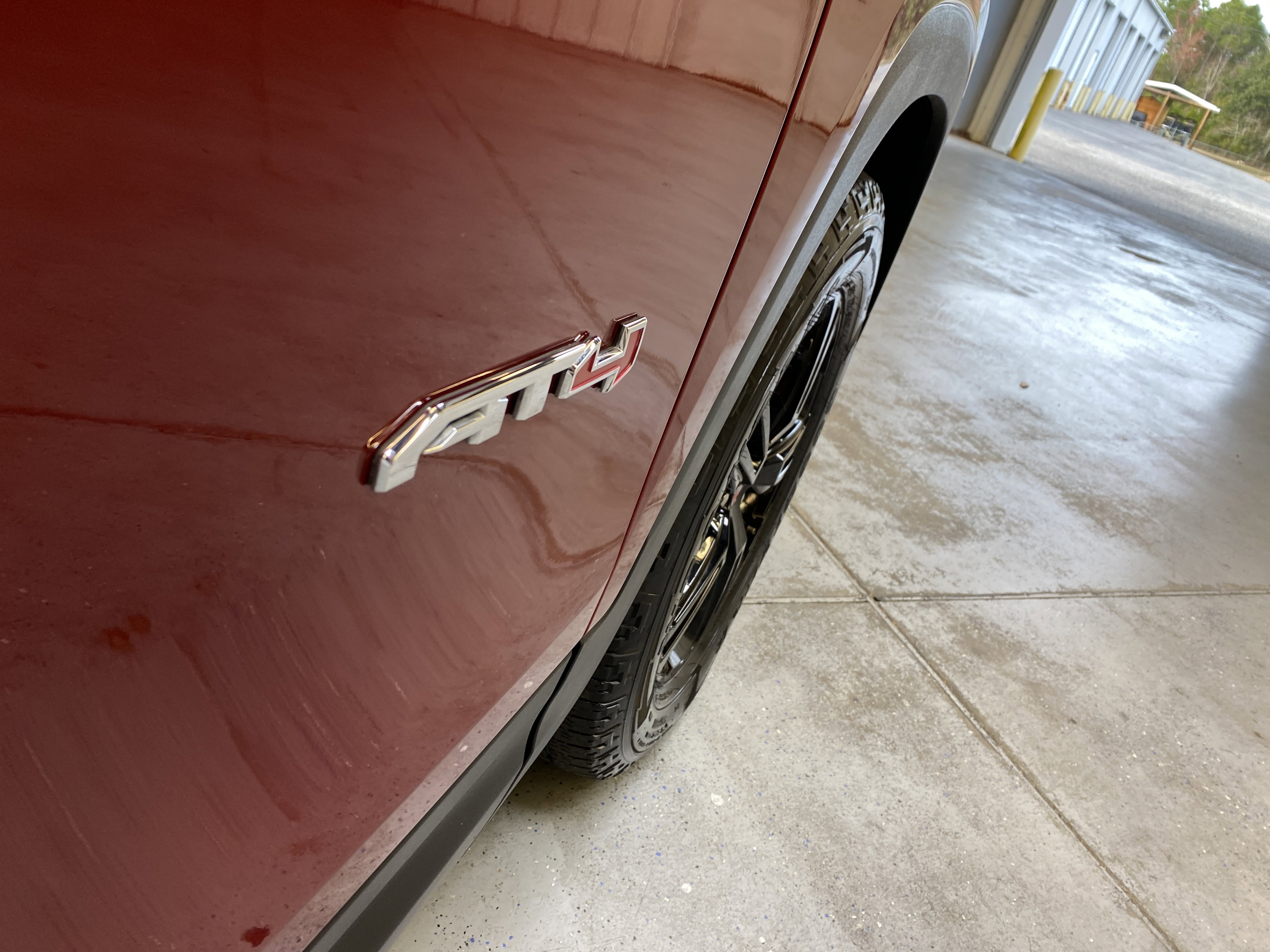 Used 2023 GMC Terrain AT4 image 15