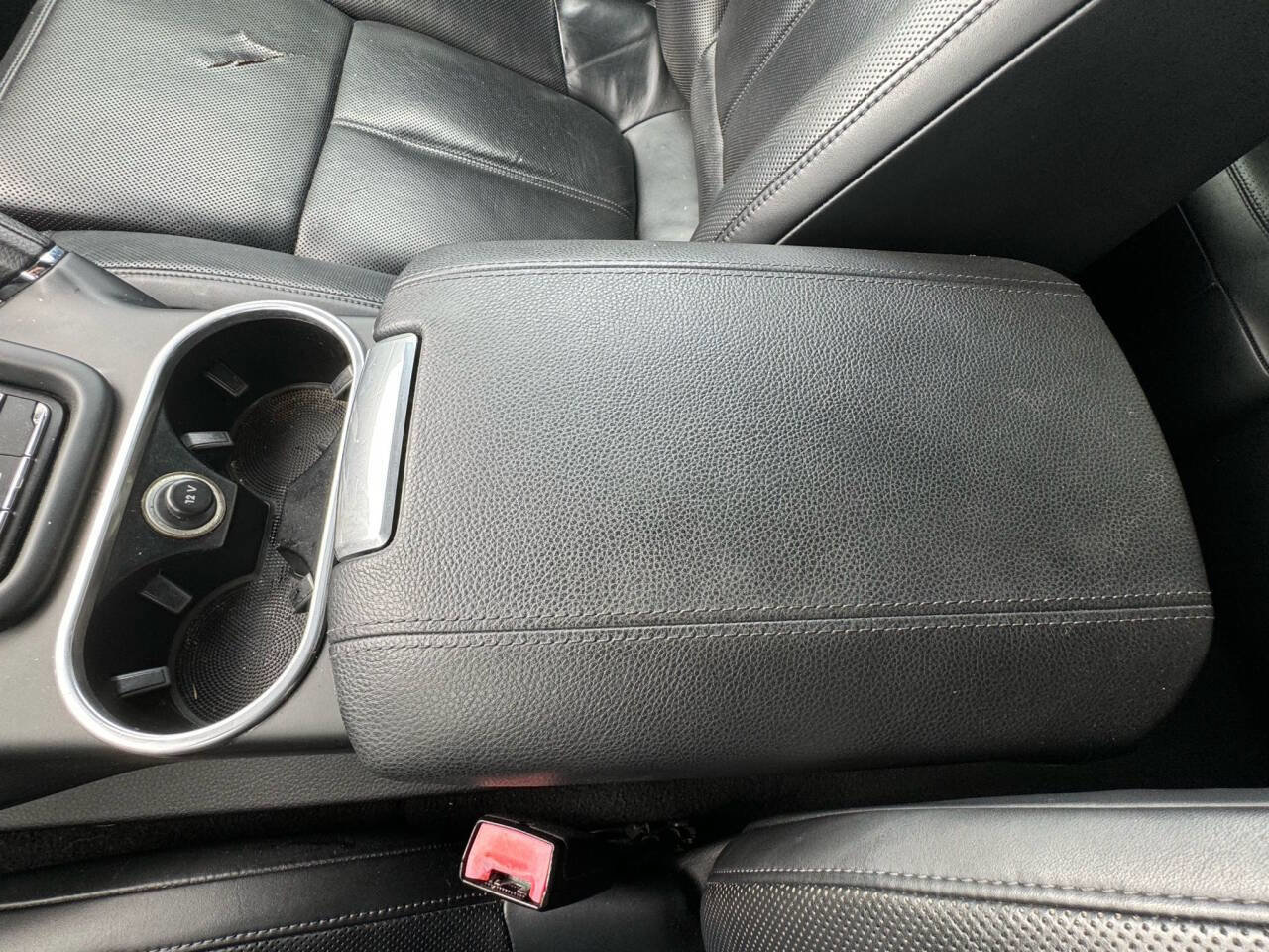 Used 2012 Porsche Cayenne S AWD/4WD image 28