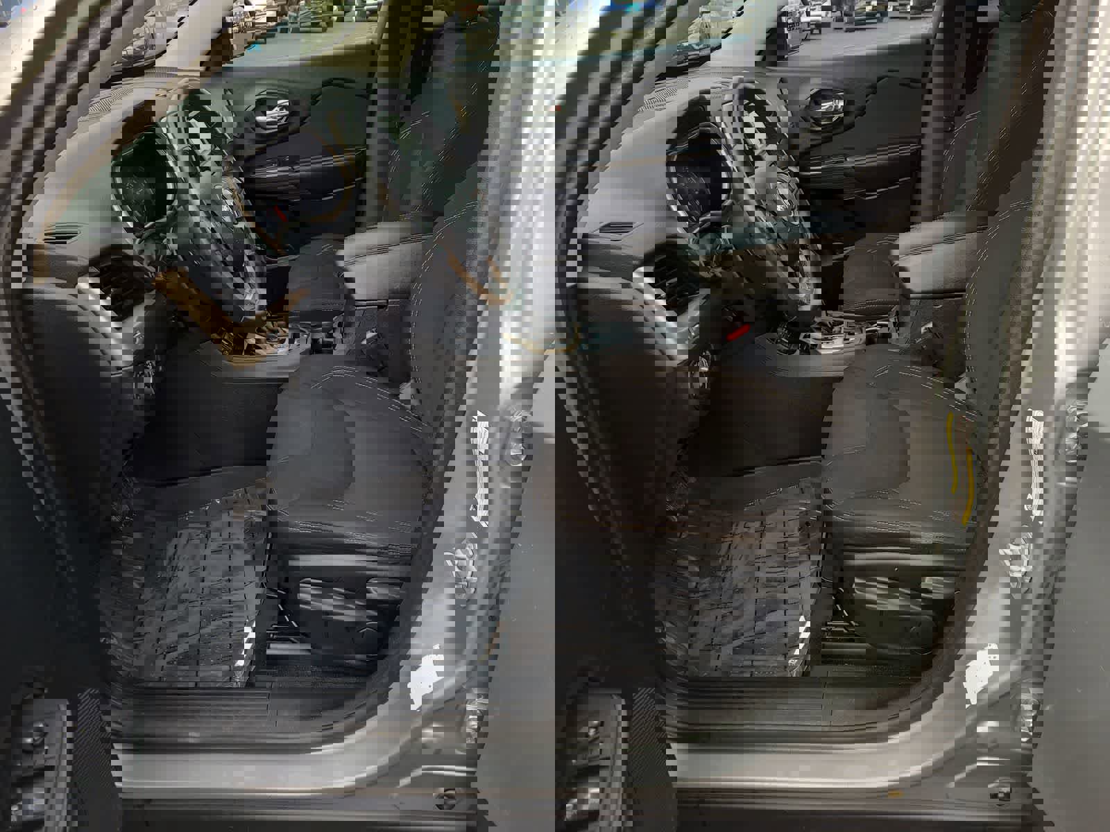 Used 2016 Jeep Cherokee Latitude image 19