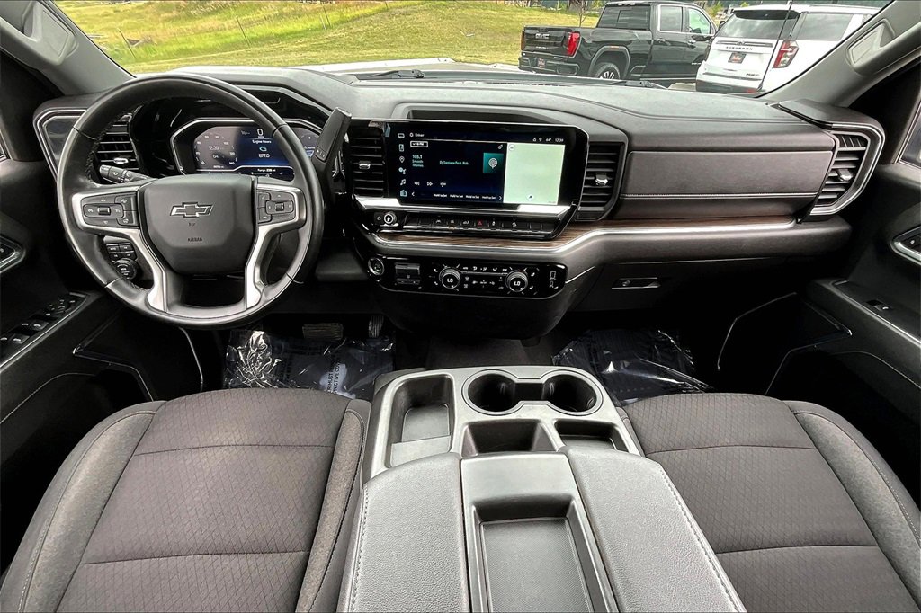 Used 2023 Chevrolet Silverado 1500 RST image 16