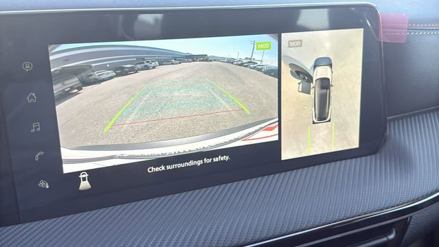 New 2025 Nissan Kicks SR image 16