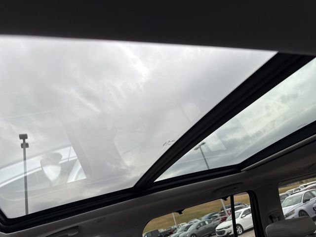 Used 2022 Jeep Grand Wagoneer Series I image 19